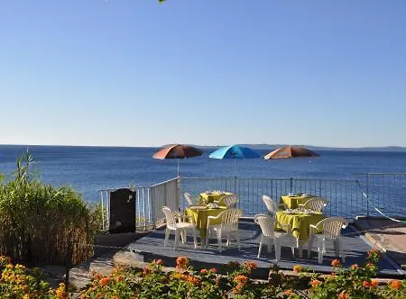 Astria 3* Le Lavandou