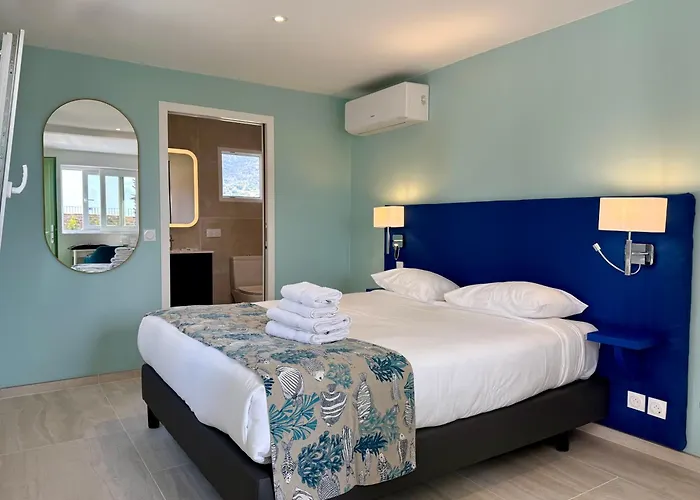 Astria Hotel